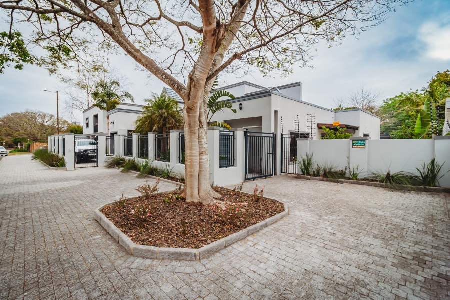 4 Bedroom Property for Sale in Heatherlands Western Cape